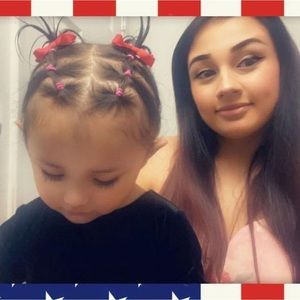 Meet your Posher, Elena